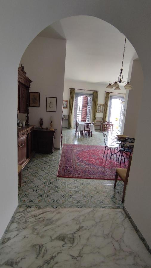 Casa Resci - Dimora Del 1884 Bed & Breakfast Tricase Exterior photo